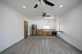 Кондо 2 спальни 102 м² West End, Гондурас