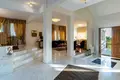 Casa 4 habitaciones 402 m² Chipre, Chipre