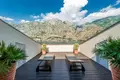 Villa de 7 dormitorios 510 m² Dobrota, Montenegro