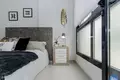 2-Schlafzimmer-Penthouse 62 m² Torrevieja, Spanien
