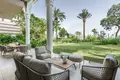  Premium complex of villas Royal Villas Jumeirah Zabeel Saray with a beach and swimming pools, Palm Jumeirah, Dubai, UAE