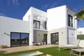 Villa de tres dormitorios 170 m² Rojales, España