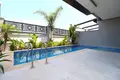 6 bedroom house 347 m² Aksu, Turkey