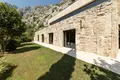 Villa de 9 habitaciones 526 m² Donji Orahovac, Montenegro