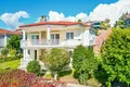 4 bedroom Villa 310 m² Konakli, Turkey