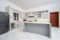 4-Schlafzimmer-Villa 640 m² Chalong, Thailand