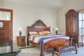 6-Schlafzimmer-Villa 573 m² Kaliasem, Indonesien