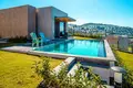 Villa Exclusive five-bedroom villas with direct sea views.
