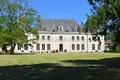 Schloss 10 Schlafzimmer 855 m² Dordogne, Frankreich