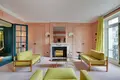 4 bedroom apartment 272 m² Paris, France