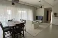 Mieszkanie 2 pokoi 109 m² Dubaj, Emiraty Arabskie