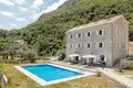 Villa 20 zimmer 800 m² Prcanj, Montenegro