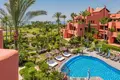 Mieszkanie 3 pokoi 410 m² Estepona, Hiszpania