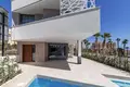 Villa de tres dormitorios 549 m² Alicante, España