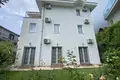 Haus 5 zimmer 300 m² Budva, Montenegro