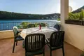 Villa 13 bedrooms 530 m² Klek, Croatia