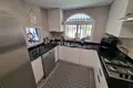 4-Schlafzimmer-Villa 190 m² lAlfas del Pi, Spanien