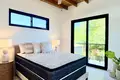 Дом 3 спальни 102 м² Roatan, Гондурас
