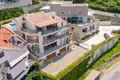 Villa 12 habitaciones 507 m² Dobrota, Montenegro