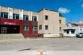 Propiedad comercial 855 m² en Siemiezava, Belarús