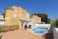 3-Schlafzimmer-Villa 150 m² la Nucia, Spanien