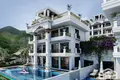 5 room villa 400 m² Alanya, Turkey