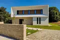 4-Schlafzimmer-Villa 220 m² Poreč, Kroatien