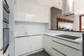 2 room apartment 38 m² Warsaw, Poland