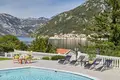 Villa de 6 habitaciones 750 m² Stoliv, Montenegro