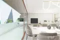 Mieszkanie 2 pokoi 81 m² Benalmadena, Hiszpania