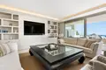 Mieszkanie 3 pokoi 188 m² Marbella, Hiszpania