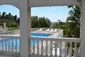 5 bedroom villa 1 000 m² Nea Skioni, Greece