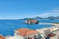 Mieszkanie 4 pokoi 117 m² Sveti Stefan, Czarnogóra