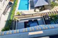 Casa 4 habitaciones 305 m² Dobra Voda, Montenegro