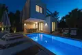 6 bedroom villa 300 m² Okrug Gornji, Croatia