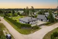 Haus 4 zimmer 206 m² Salaspils pagasts, Lettland