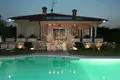 3 bedroom villa 250 m² Manerba del Garda, Italy