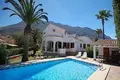 Villa de tres dormitorios 280 m² Denia, España