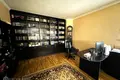 House 10 rooms 700 m² Riga, Latvia