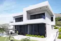 Villa de 4 dormitorios 430 m², Todos los paises