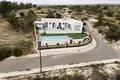 Haus 4 Schlafzimmer  Souni-Zanatzia, Cyprus