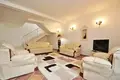 Villa 6 habitaciones 500 m² Dobrota, Montenegro