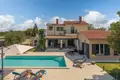 Maison 4 chambres 273 m² Grad Labin, Croatie