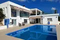 villa de 5 dormitorios 330 m² Benisa, España