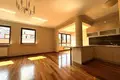 Коммерческое помещение 3 комнаты 110 м² в Варшаве, Польша