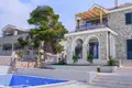 3 bedroom house 335 m² Radovici, Montenegro