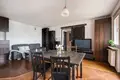 Mieszkanie 3 pokoi 46 m² Warszawa, Polska