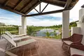 Haus 3 Schlafzimmer 283 m² Estepona, Spanien