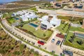 3 bedroom villa 245 m² Bozbuek, Turkey