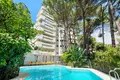 Mieszkanie 3 pokoi 157 m² Marbella, Hiszpania